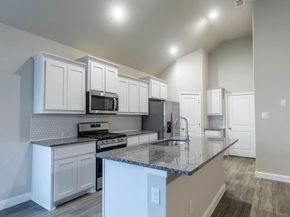 600  Hogan Drive , Denton Texas 76210