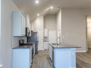 600  Hogan Drive , Denton Texas 76210