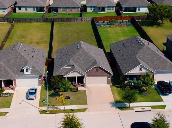 600  Hogan Drive , Denton Texas 76210