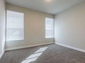 600  Hogan Drive , Denton Texas 76210