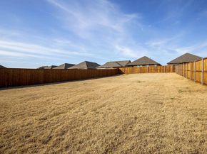 600  Hogan Drive , Denton Texas 76210