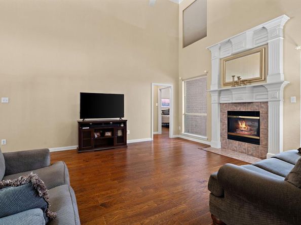 8801  Saint Annes Court , Fort Worth Texas 76179