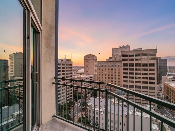 500  Throckmorton Street  1309, Fort Worth Texas 76102
