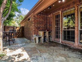 881  Winchester Drive , Lewisville Texas 75056