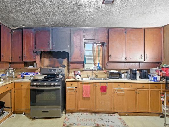 5017  Pinson Street , Fort Worth Texas 76105