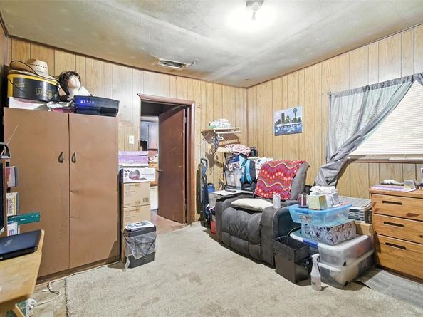 5017  Pinson Street , Fort Worth Texas 76105