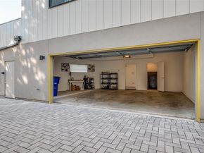 4608  Coles Manor Place  201, Dallas Texas 75204