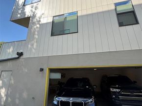 4608  Coles Manor Place  201, Dallas Texas 75204