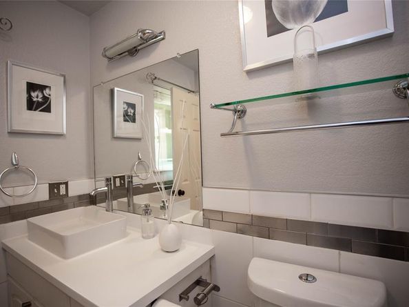 1806  Old Oak Drive , Arlington Texas 76012