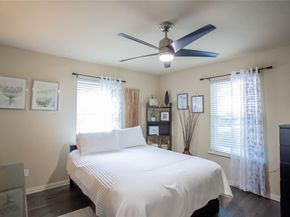 1806  Old Oak Drive , Arlington Texas 76012