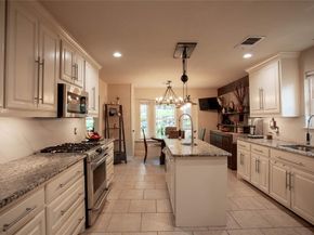 1806  Old Oak Drive , Arlington Texas 76012