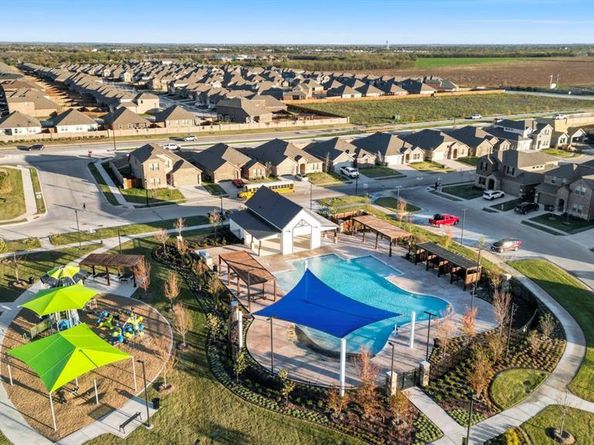 1100  Western Way , Princeton Texas 75407