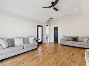 800  Round Hill Road , Fort Worth Texas 76131