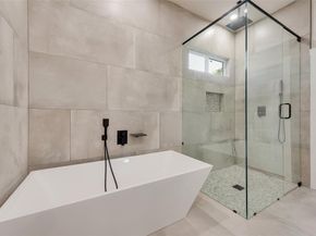 1623  Lansford Avenue , Dallas Texas 75224