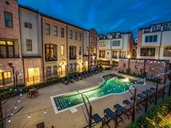 2160  Helsminster Drive , Dallas Texas 75201
