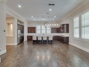 2160  Helsminster Drive , Dallas Texas 75201