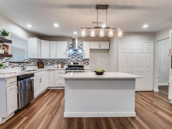4316  Oak Trail , Dallas Texas 75232