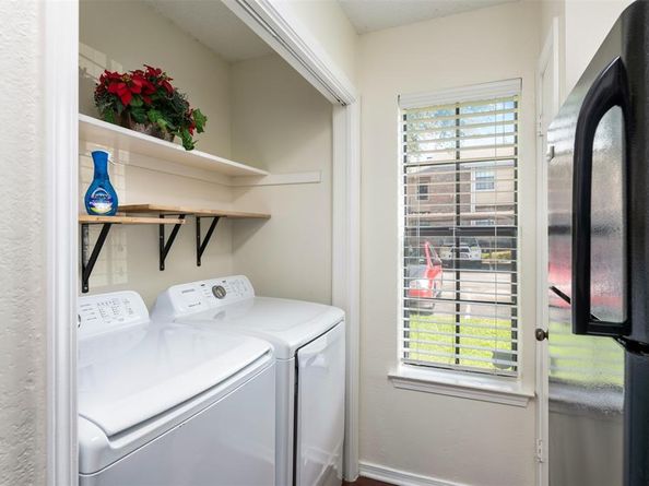 4748  Old Bent Tree Lane  1601, Dallas Texas 75287