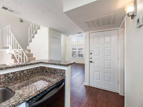 4748  Old Bent Tree Lane  1601, Dallas Texas 75287