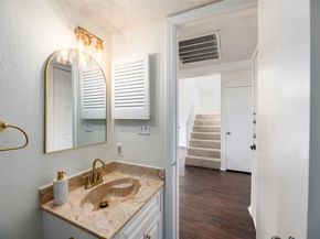 4748  Old Bent Tree Lane  1601, Dallas Texas 75287