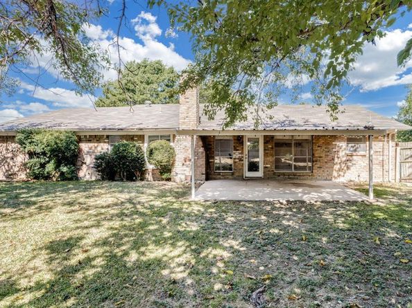 6513  Westrock Drive , Fort Worth Texas 76133