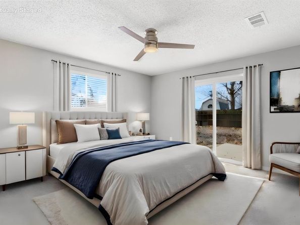 714  Pleasant Valley Road , Garland Texas 75040