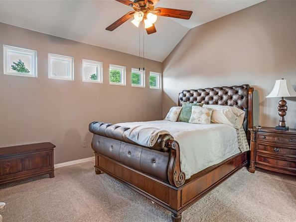 1221  Bridgeway Lane , Allen Texas 75013
