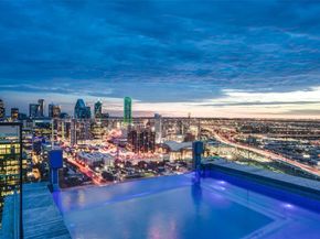 3130 N Harwood Street  3202, Dallas Texas 75201