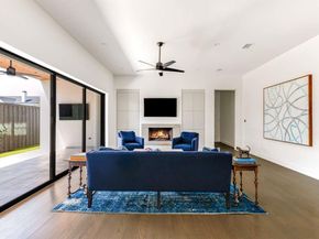 6621  Del Norte Lane , Dallas Texas 75225