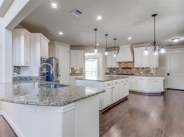 3313  Dunbar Court , The Colony Texas 75056