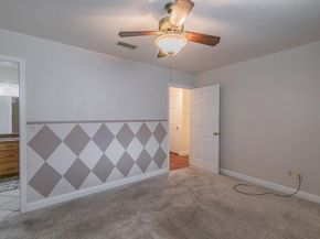 5828  Westcrest Drive W, Edgecliff Village Texas 76134