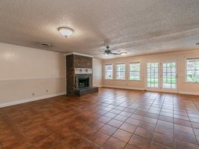 5828  Westcrest Drive W, Edgecliff Village Texas 76134