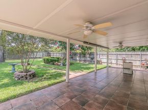 5828  Westcrest Drive W, Edgecliff Village Texas 76134