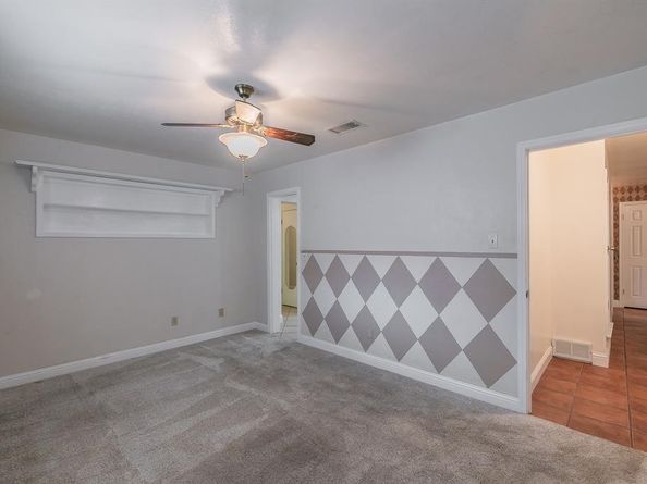 5828  Westcrest Drive W, Edgecliff Village Texas 76134