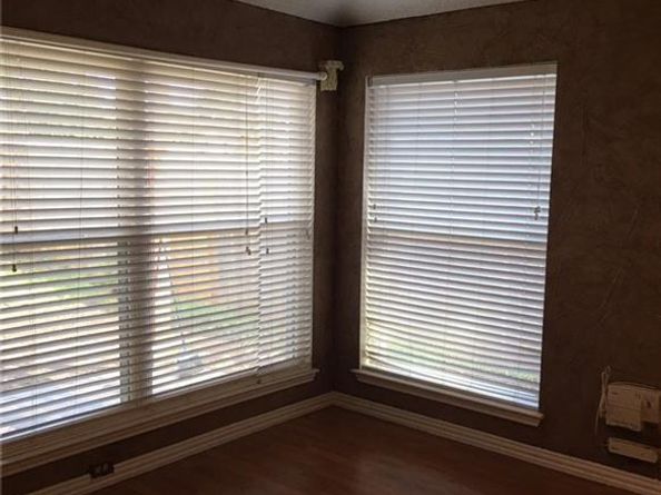 2118  Prairie Creek Trail , Garland Texas 75040