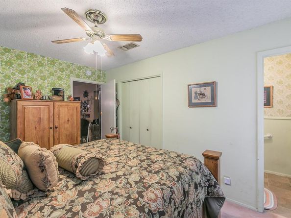 820  lake view Ridge , White Settlement Texas 76108