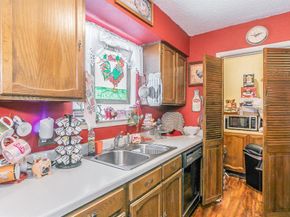 820  lake view Ridge , White Settlement Texas 76108
