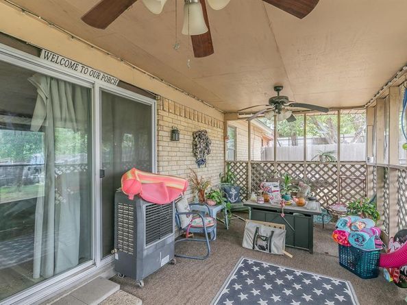 820  lake view Ridge , White Settlement Texas 76108