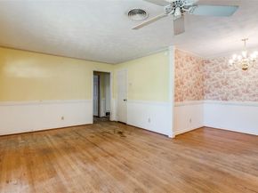 10060  San Lorenzo Drive , Dallas Texas 75228
