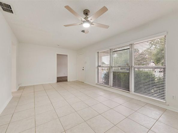 2226  Cartwright Street , Irving Texas 75062