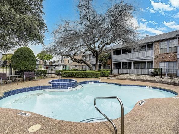 3101  Townbluff Place  814, Plano Texas 75075