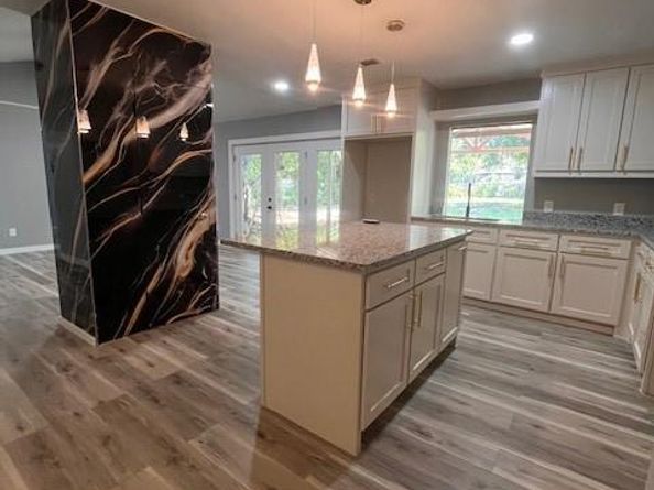 1513  Oakbrook Court , Lancaster Texas 75134