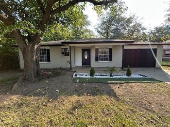 1513  Oakbrook Court 