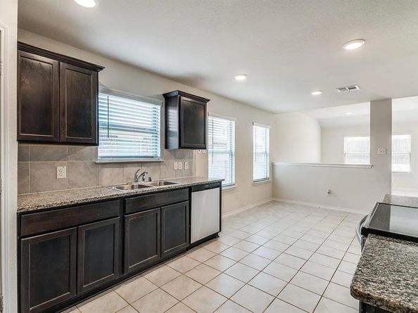 914  Decker Drive , Fate Texas 75189