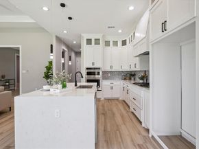 705  Ross Trail , Arlington Texas 76012