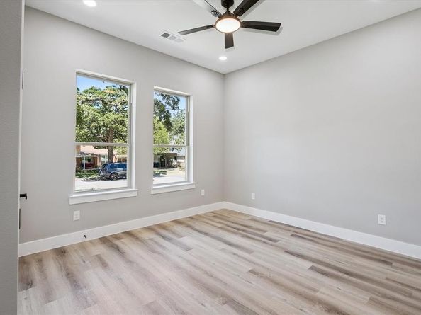 705  Ross Trail , Arlington Texas 76012