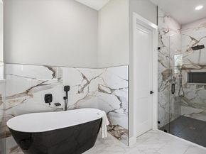 705  Ross Trail , Arlington Texas 76012