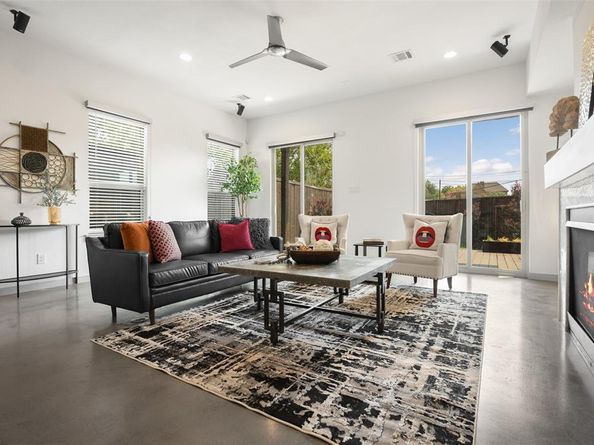 1814  Euclid Avenue , Dallas Texas 75206