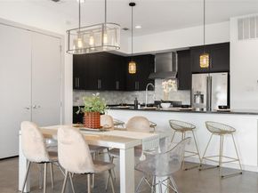 1814  Euclid Avenue , Dallas Texas 75206