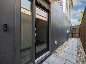 1814  Euclid Avenue , Dallas Texas 75206